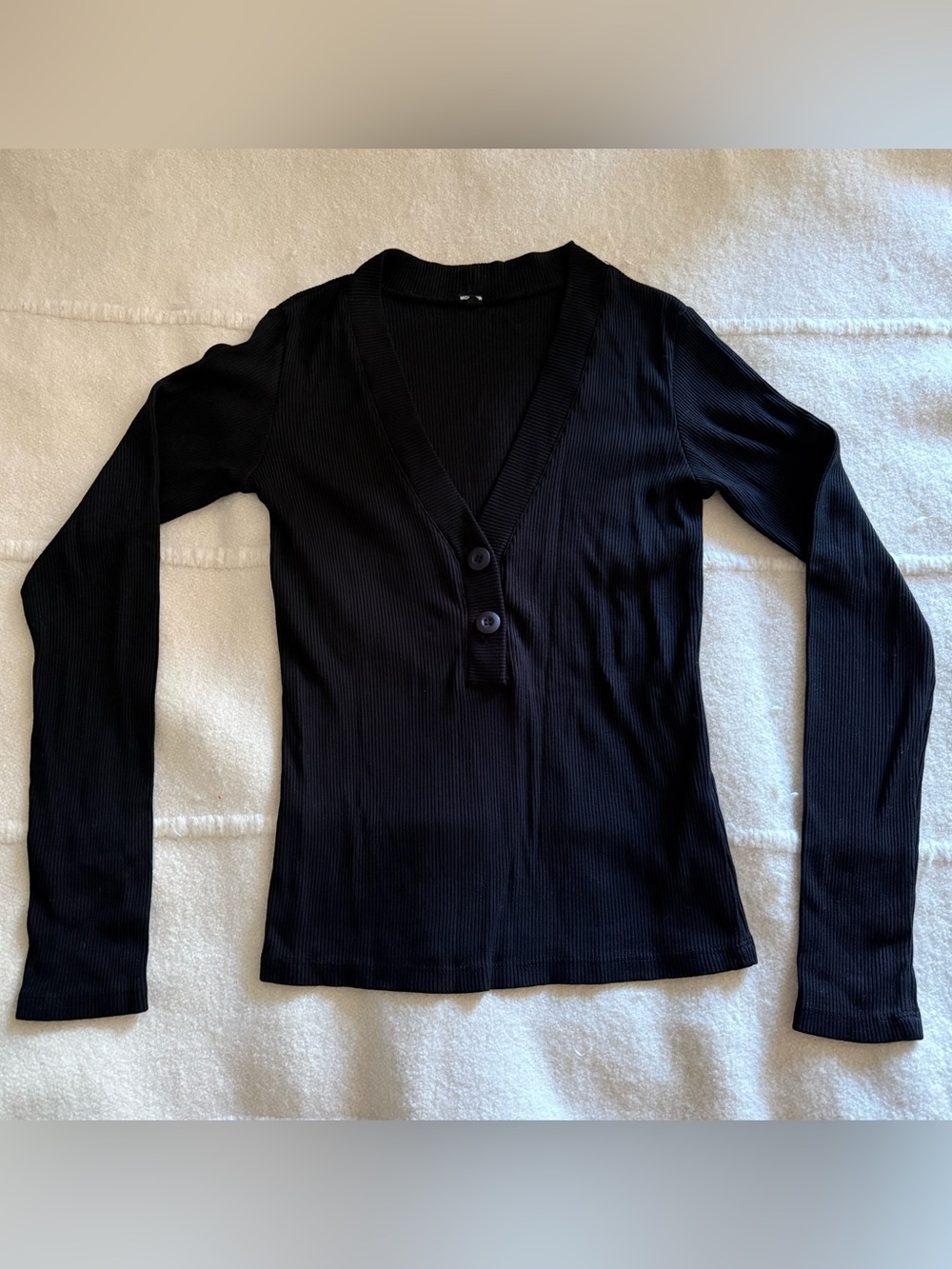 Monrow | black ribbed v-neck long sleeve top
